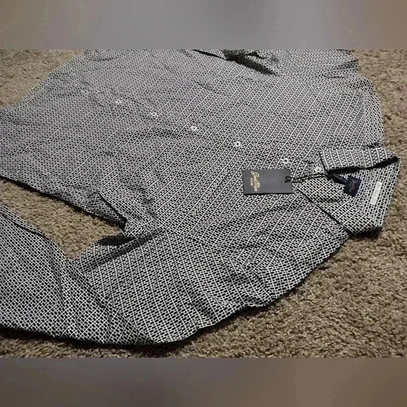 Good Man Brand Long sleeve Button down shirt NWT - Picture 3 of 7
